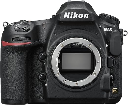 Nikon D850: Corpo Camera SLR 45,7 MP Imperdibile